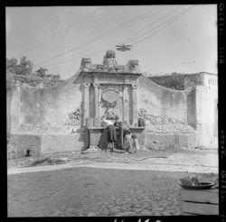 Fountain view near turn of Q. road, south of San Miguel