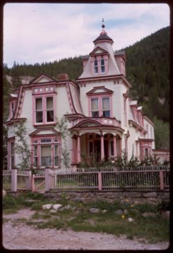 Maxwell House One of best examples of Victorian architecture in U.S.A. Georgetown, Colo. O&L
