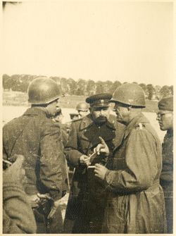 General Hodges talks with his Russian interpreter