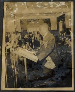 President reading his inaugural address