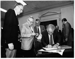 Israeli Foreign Minister Shamir signs guest book