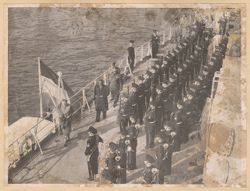 The President inspecting the guard of Honour on board of H.M. cruiser "De Ruyter"