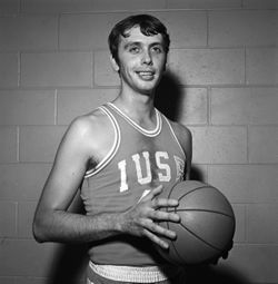 IU South Bend men's basketball player, 1970s