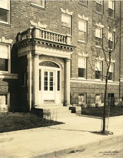 Elm Court Garden Apartments - Entrance