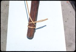 Detalle de arco musical, Musical bow detail