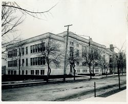 Farragut School