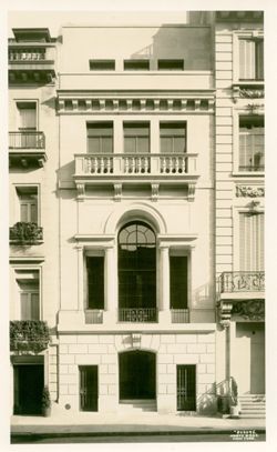 Martin Beck Residence