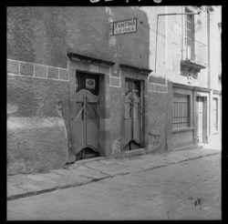 Entrance to Cantina, near market