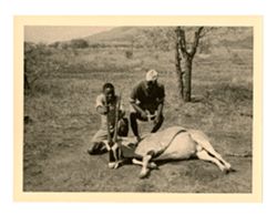 Hunting guides with antelope 2