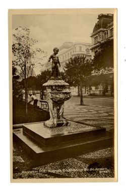 Mannekin Pis on the Avenida Rio Branco 2