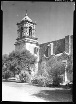 San Jose mission in full sunlight, south elevation