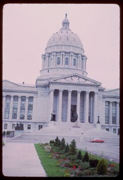 Capitol building of Missouri  Jefferson City from west