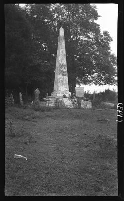 Cornwallis's Surrender monument, Aug. 28, 1910, 4 to 4:30 p.m.